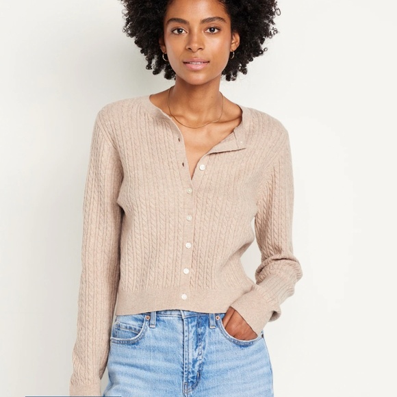 Cable knit cardigan old navy size xl - Picture 4 of 4